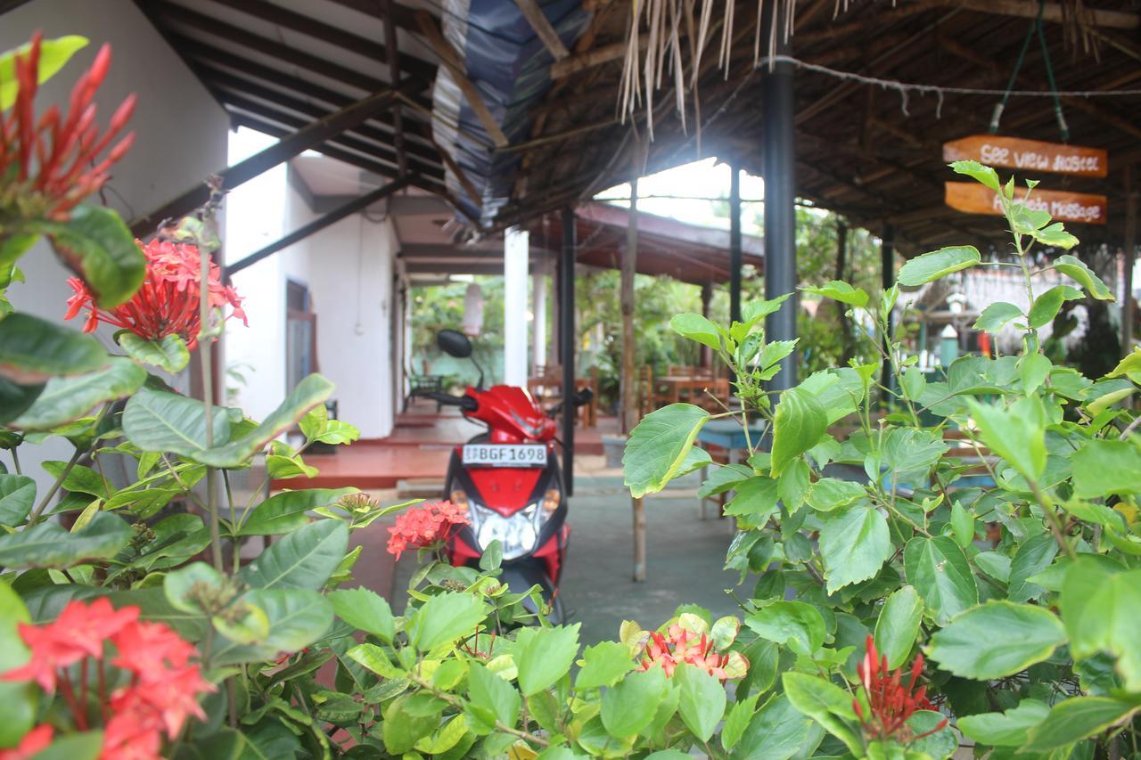 تانجالي Julie Guest House المظهر الخارجي الصورة
