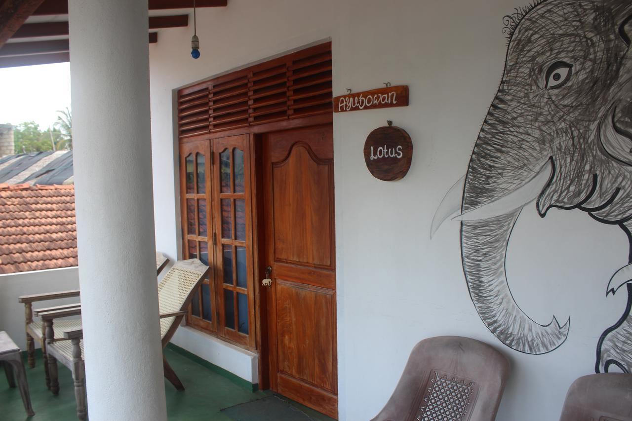 تانجالي Julie Guest House المظهر الخارجي الصورة